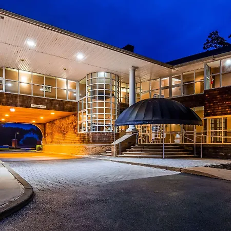Best Western Plus The Inn & Suites At The Falls